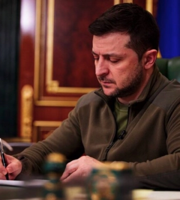 Зеленський підписав закон про визнання освіти, здобутої на окупованих територіях