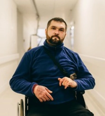 "Я пережив пекло": історія добровольця, який вижив після влучання в авто ворожої ракети