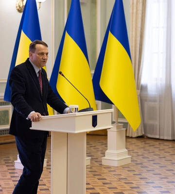Новий глава МЗС Польщі представить пакет допомоги для України