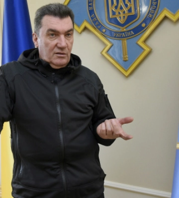 Заважали на південному напрямку: Данілов розповів про «полювання» на три ворожі Су-34