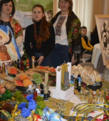 У Бродах відбувся Різдвяний родинний ярмарок на підтримку ЗСУ