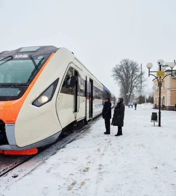 «Укрзалізниця» запустить додатковий поїзд зі Львова перед святами