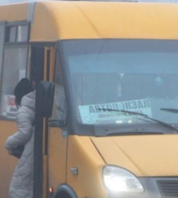 Під час перевірки маршруток Полтави фахівці виявили 23 порушення