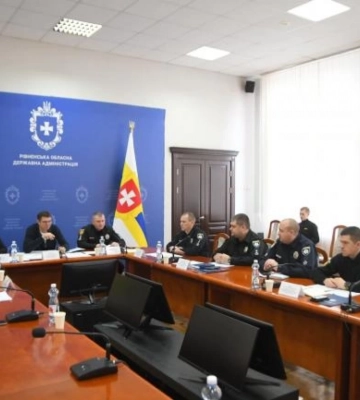 У 37 школах Рівненщини незабаром запрацюють офіцери безпеки