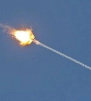 Уламки пошкодили дахи будинків, паркани та авто. На Кіровоградщині працювала ППО