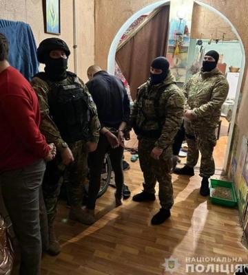 Семеро хлопців побили та зарізали безпритульну в Дніпрі (фото, відео)