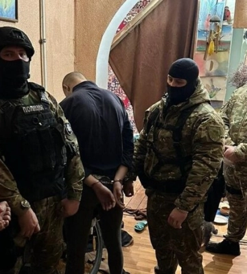 Семеро хлопців побили та зарізали безпритульну в Дніпрі (фото, відео)