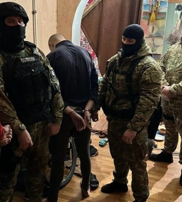 Семеро хлопців побили та зарізали безпритульну в Дніпрі (фото, відео)