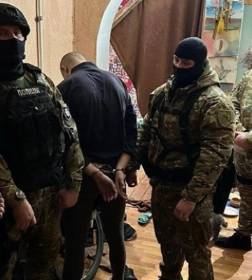 В Днепре задержана группа молодежи за нападения на бездомных