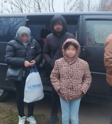 На Львівщині затримали 8 громадян Іраку