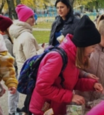 Школярі з Ковеля на ярмарках зібрали понад 2,5 мільйона гривень для ЗСУ