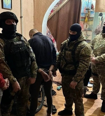 У Дніпрі банда підлітків вбила беззахисну безпритульну та познущалася з чоловіка: що їм загрожує