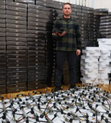Київщина придбала для військових 72-ї бригади 500 FPV дронів - Руслан Кравченко