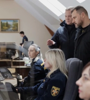 Клименко перевірив роботу рятувальників на Львівщині