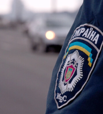 Сімох підлітків затримали у Дніпрі за вбивство безпритульної жінки