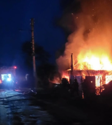 Росіяни обстріляли Куп’янськ із РСЗВ, виникла пожежа