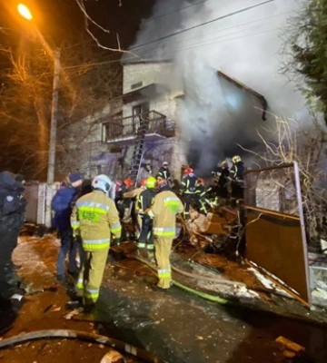 У Львові вибухнув будинок, серед постраждалих діти