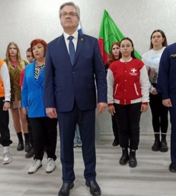 Стало известно, кто из коллаборантов в Мелитополе вошел в штаб путина (фото, видео)