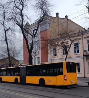 По вулицях Одеси курсує новий громадський транспорт