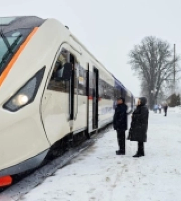 «Укрзалізниця» запускає додатковий поїзд зі Львова до Рахова у піковий період