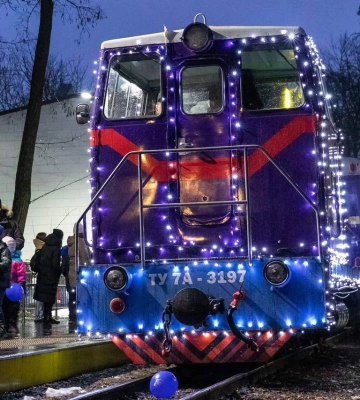 Стартував зимовий сезон руху поїздів на дитячих залізницях у Києві та Дніпрі
