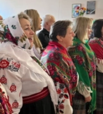 Учасники хору Будинку культури колядували в Острозі на потреби військових