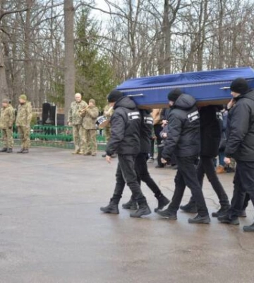 У Кропивницькому попрощались із загиблими військовими 