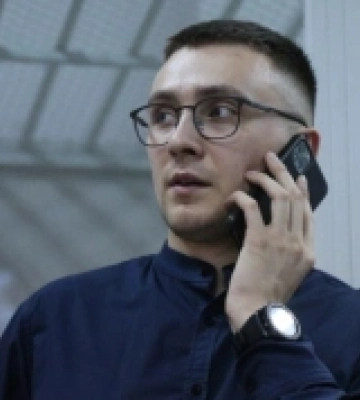 Активіст Стерненко повідомив про закриття справи щодо загибелі учасника нападу на нього