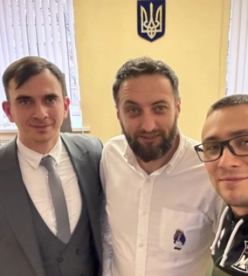 Активіст Стерненко повідомив про закриття справи щодо загибелі учасника нападу на нього