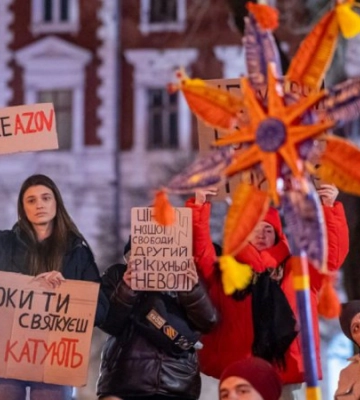 Друге Різдво в полоні. Родини українських захисників вийшли на пікет у Львові