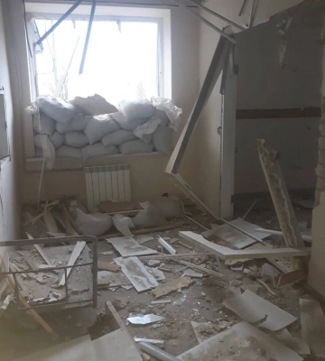 Оккупанты ударили дроном по больнице на Херсонщине (фото, видео)