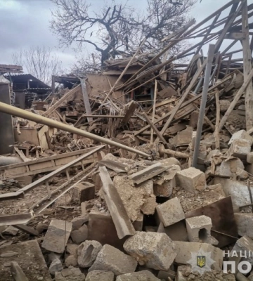 Наслідки російських обстрілів Запоріжжя показала поліція