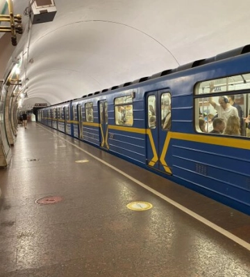 Київрада схвалила кредит на нові вагони метро: коли чекати оновлення і чи здорожчає проїзд