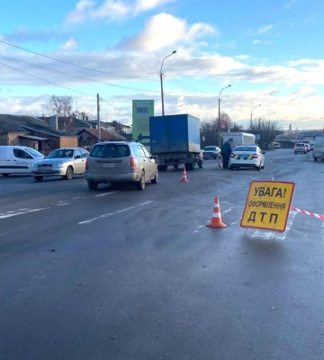 У Рівному під колесами буса загинув пішохід