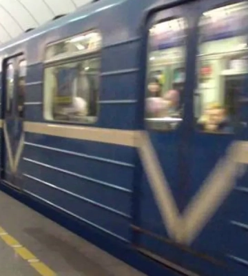 КГГА: в столице на участке метро “Почайна” – “Тараса Шевченко” проседают тоннели, их будут перекрывать поочередно