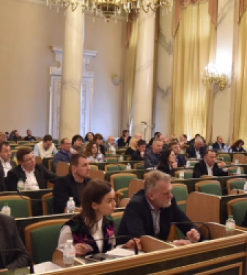 Завтра відбудеться  пленарне засідання XX позачергової сесії ЛОР