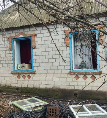 Протягом дня окупанти атакували Нікопольщину з артилерії та дронами-камікадзе: пошкоджено багатоповерхівку, приватні будинки і газогін. ФОТОрепортаж