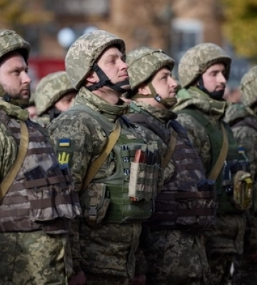 Усі виплати військовим залишаться на рівні 2023 року - Міноборони
