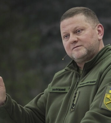 Залужний захистив докторську дисертацію з права на засекречену тему