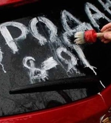 Волинянин орендував авто на OLX, а потім продавав їх – його судитимуть