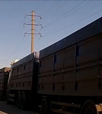 Після знищення Новочеркаська РФ спрямовує колону зерновозів до Керчі
