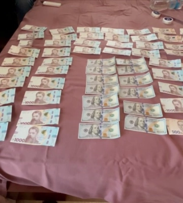 Видурили у громадян 130 тисяч гривень: на Одещині затримали псевдоволонтерів