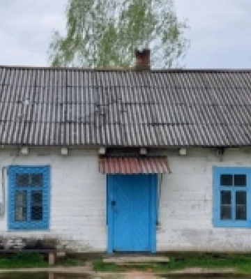 На електронних торгах продадуть приміщення у селі на Волині