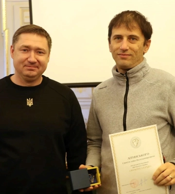 Організатор пікетів під ЛОВА отримав відзнаку Президента «Золоте серце»