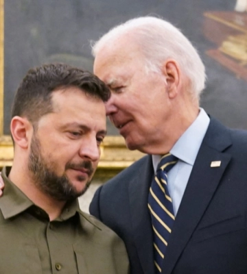 Запад подталкивает Украину к переговорам с РФ, - Politico