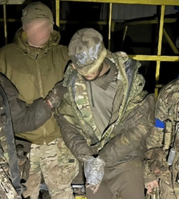 Близько 20 окупантів здалися у полон на Таврійському напрямку, рашисти продовжують активні піхотні атаки, - Тарнавський