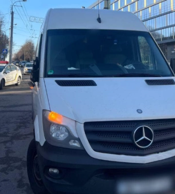Водій поблизу автовокзалу в Рівному збив людину на «зебрі»