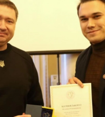 Організатор пікетів під ЛОВА отримав відзнаку Президента «Золоте серце»
