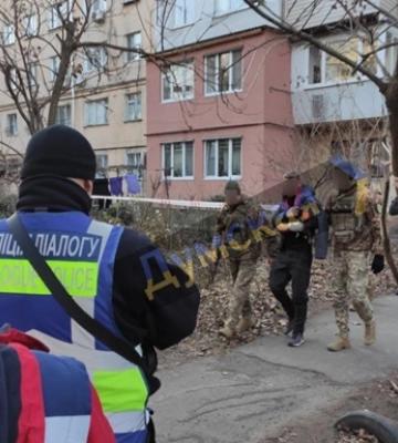 В Одессе обезвредили мужчину, взявшего в заложники женщину с ребенком