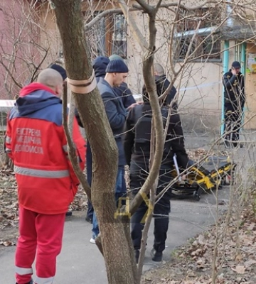 Захват заложников в Одессе: военный пытался совершить самоубийство